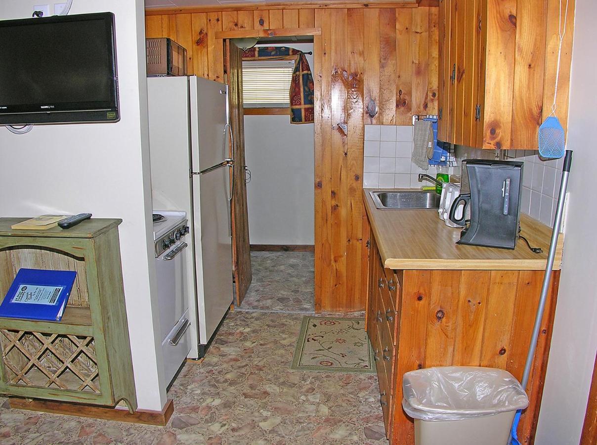 Little Miss Cottages Олд Орчард Бийч Екстериор снимка